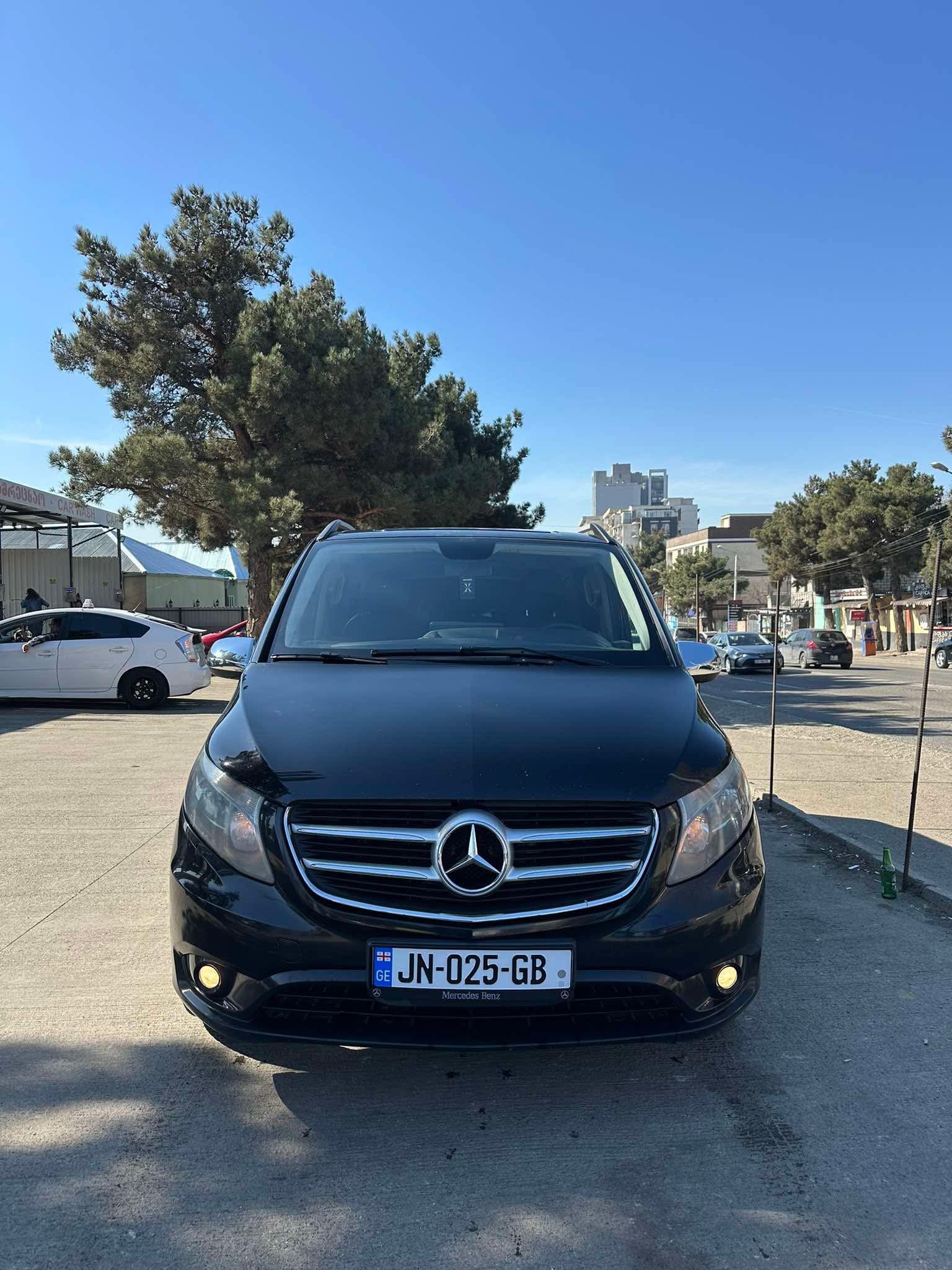 ჯონი ფხალაძე