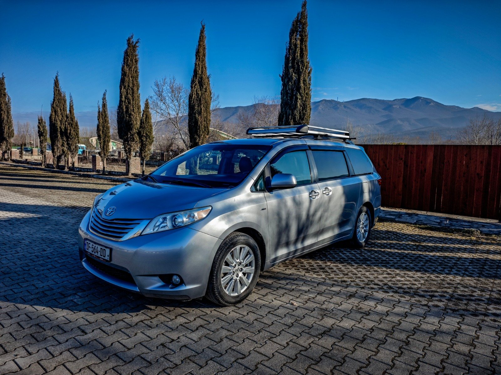 Toita Siena 2016 vehicle photo 2 for გელა შარიაშვილი
